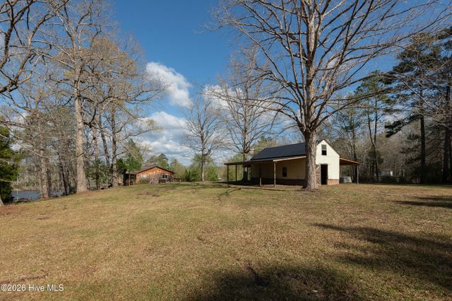 334 Creekwood Lane, Blounts Creek, NC 27814