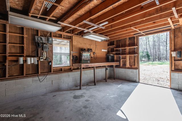 334 Creekwood Lane, Blounts Creek, NC 27814