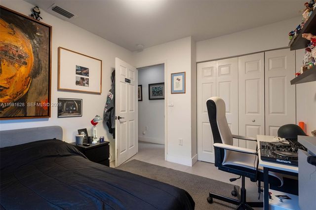 743 SW 121st Ave, Pembroke Pines, FL 33025