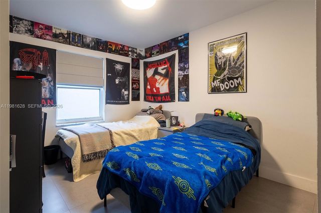 743 SW 121st Ave, Pembroke Pines, FL 33025