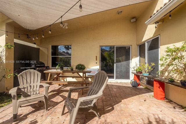 743 SW 121st Ave, Pembroke Pines, FL 33025