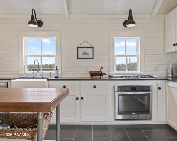 1601 La-357, Opelousas, LA 70570