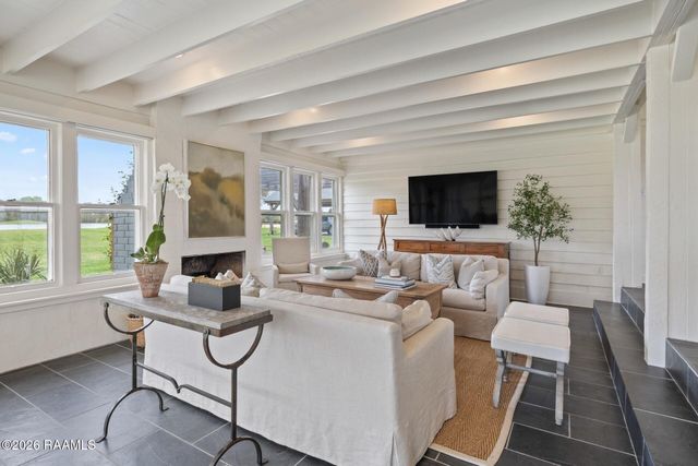 1601 La-357, Opelousas, LA 70570