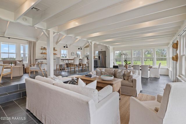 1601 La-357, Opelousas, LA 70570