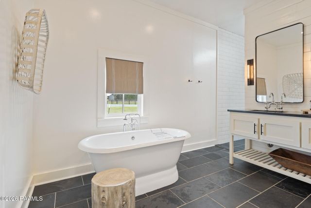 1601 La-357, Opelousas, LA 70570