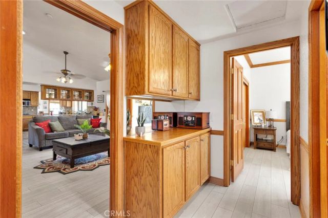 19985 Red Feather, Apple Valley, CA 92307