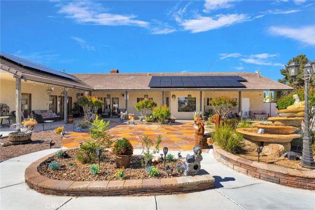 19985 Red Feather, Apple Valley, CA 92307