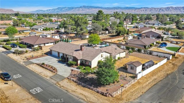 19985 Red Feather, Apple Valley, CA 92307