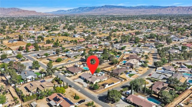 19985 Red Feather, Apple Valley, CA 92307