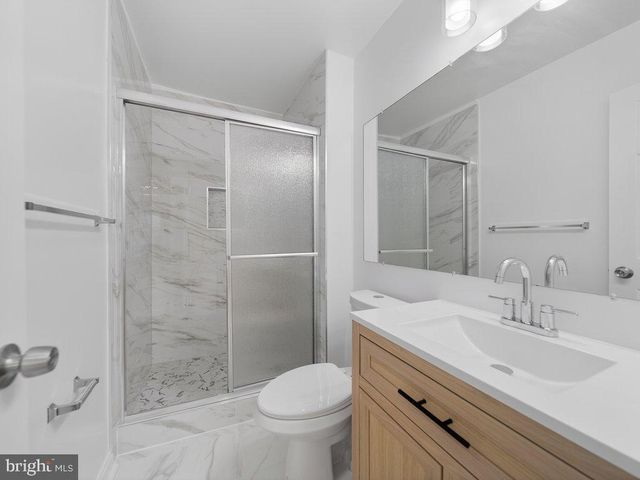 10278 COLONY PARK DR, Fairfax, VA 22032