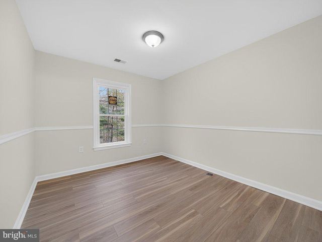 10278 COLONY PARK DR, Fairfax, VA 22032