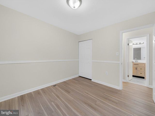 10278 COLONY PARK DR, Fairfax, VA 22032