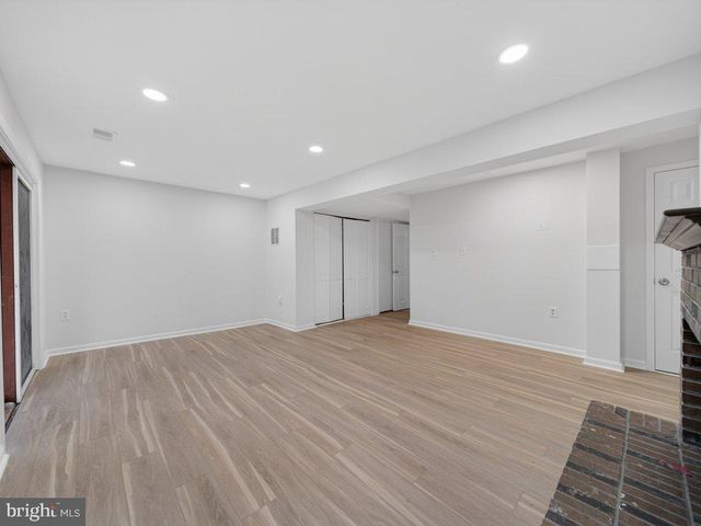 10278 COLONY PARK DR, Fairfax, VA 22032