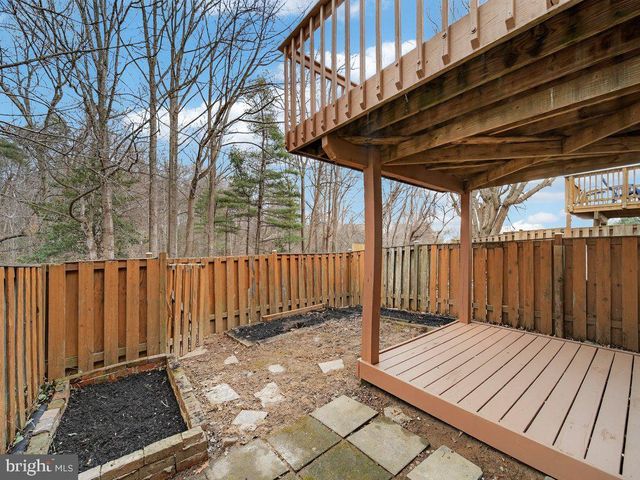 10278 COLONY PARK DR, Fairfax, VA 22032