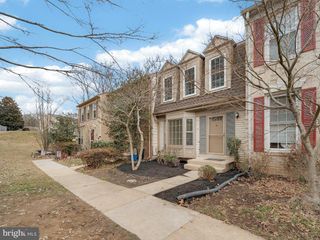10278 COLONY PARK DR, Fairfax, VA 22032