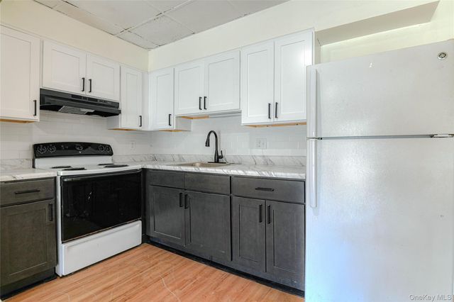 1614 Route 9W 3, Milton, NY 12542