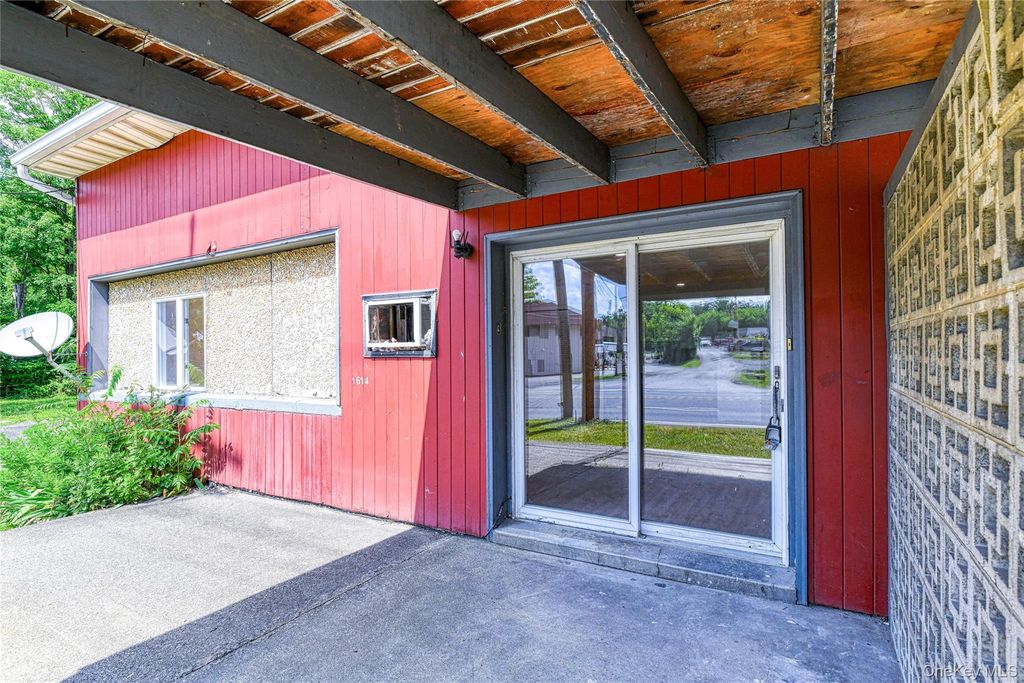 1614 Route 9W 3, Milton, NY 12542
