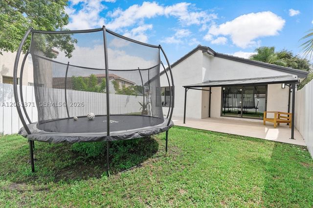 2956 SW 179th Ave, Miramar, FL 33029