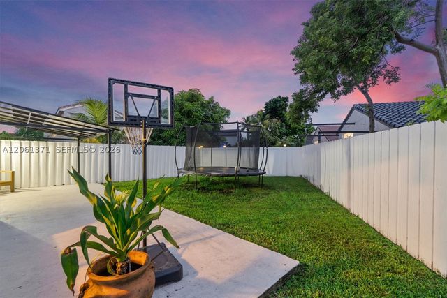 2956 SW 179th Ave, Miramar, FL 33029