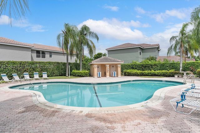 2956 SW 179th Ave, Miramar, FL 33029