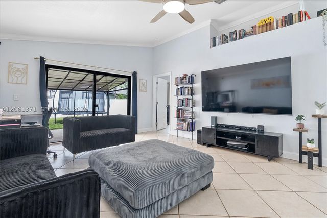 2956 SW 179th Ave, Miramar, FL 33029