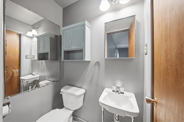 890 4th Street, Baden, PA 15005