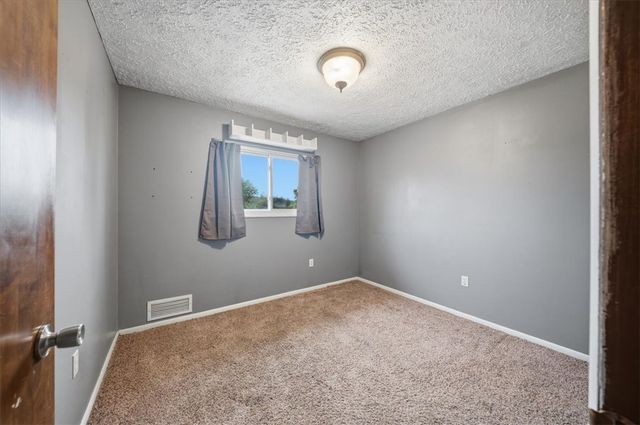 890 4th Street, Baden, PA 15005