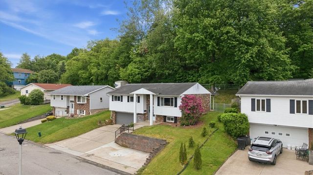 890 4th Street, Baden, PA 15005
