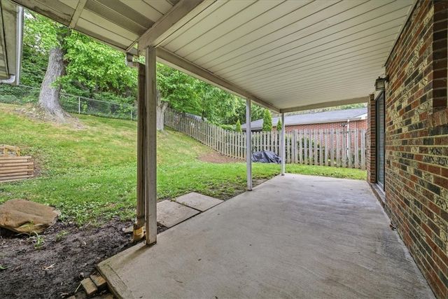 890 4th Street, Baden, PA 15005