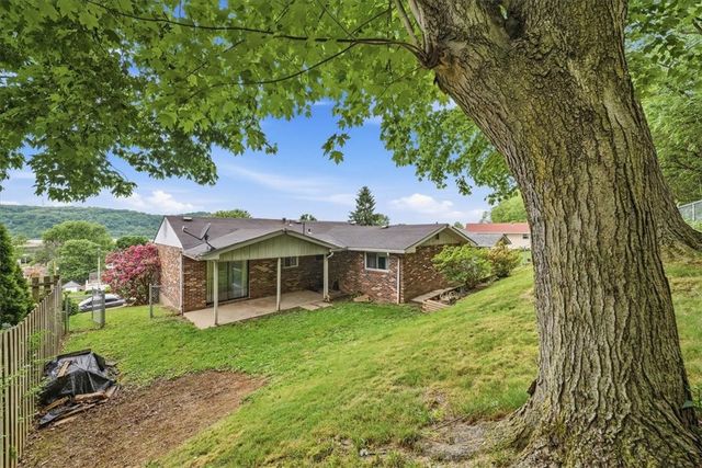 890 4th Street, Baden, PA 15005