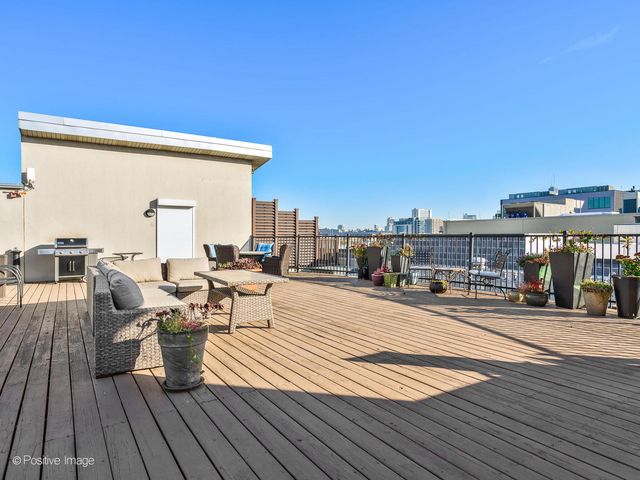 1118 W Fulton Market Street 403, Chicago, IL 60607