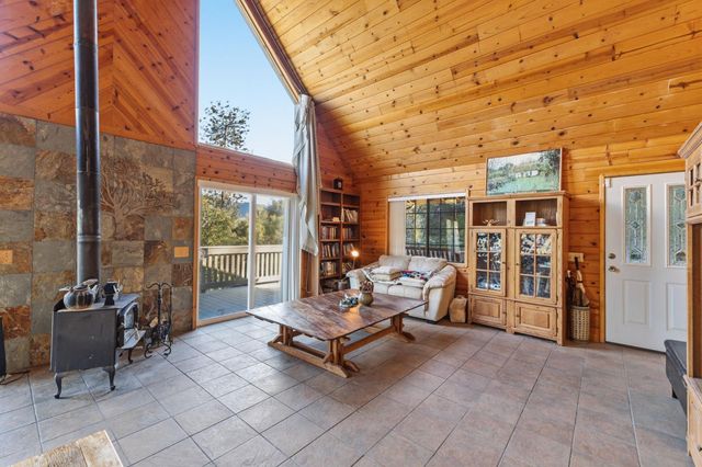 2471 Kokanee Road, Mariposa, CA 95338