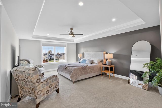 311 ECKER DR, Lititz, PA 17543