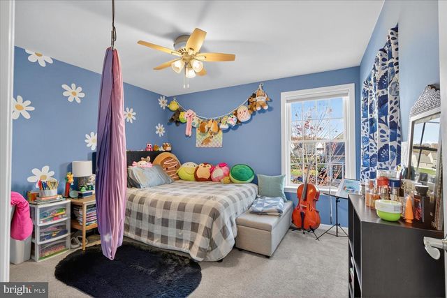 311 ECKER DR, Lititz, PA 17543