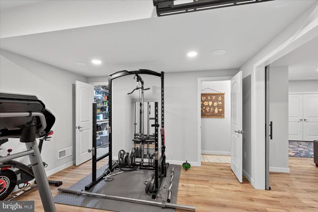 311 ECKER DR, Lititz, PA 17543