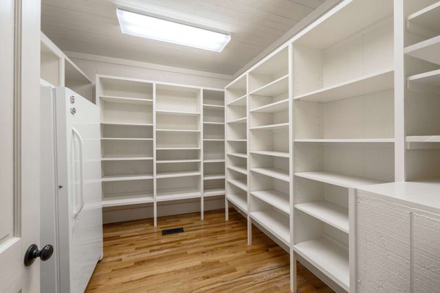 405 Webb Rd, W, Bell Buckle, TN 37020