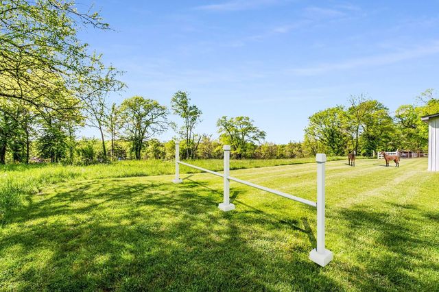 405 Webb Rd, W, Bell Buckle, TN 37020