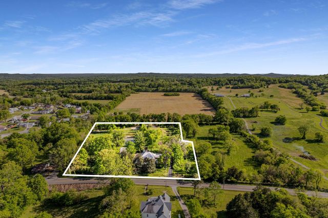 405 Webb Rd, W, Bell Buckle, TN 37020