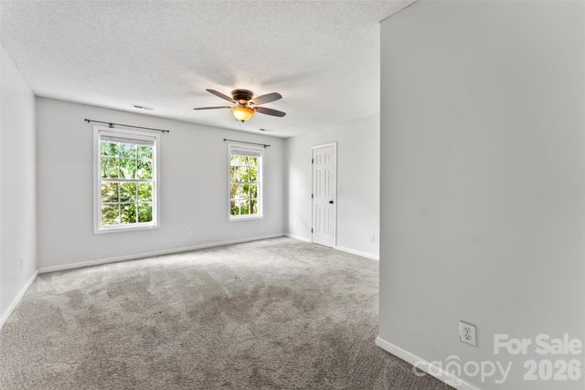 820 Saint Andrews Place, Concord, NC 28025