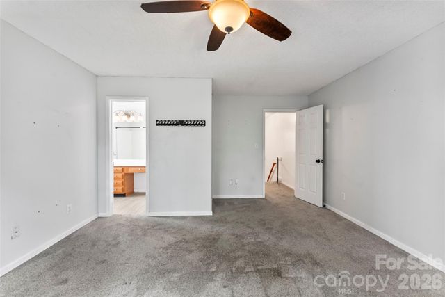 820 Saint Andrews Place, Concord, NC 28025