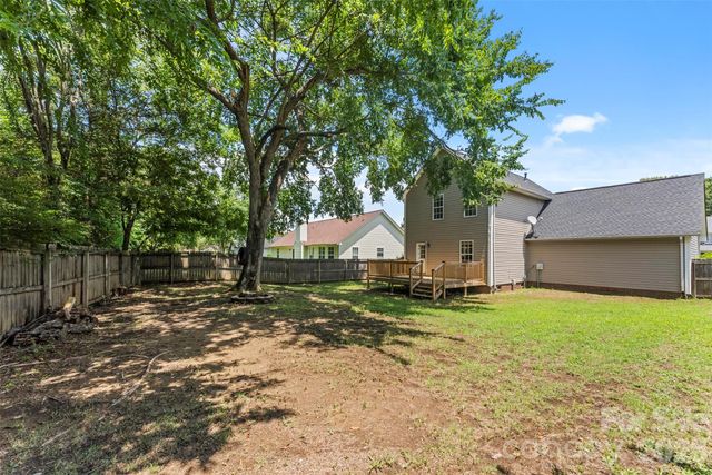 820 Saint Andrews Place, Concord, NC 28025