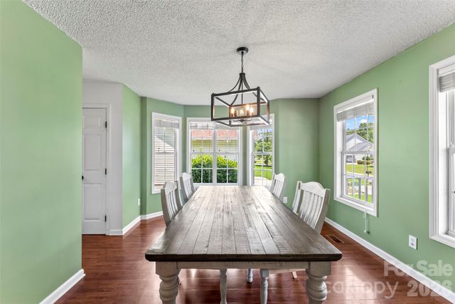 820 Saint Andrews Place, Concord, NC 28025