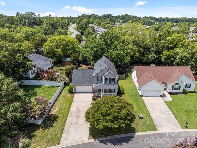 820 Saint Andrews Place, Concord, NC 28025