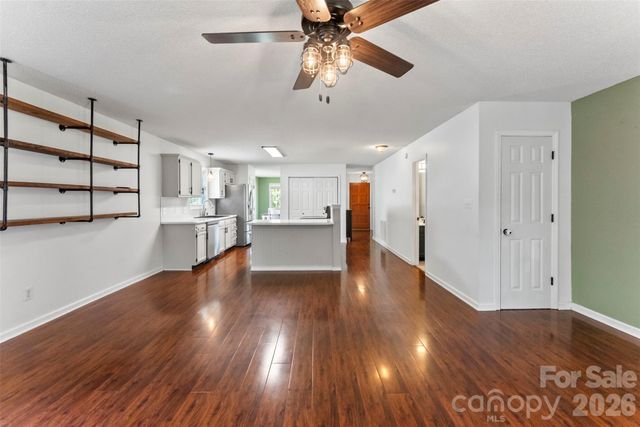 820 Saint Andrews Place, Concord, NC 28025