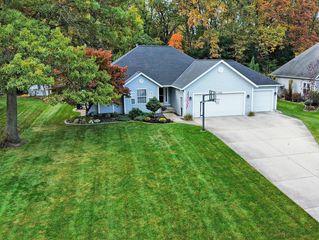15418 Stoneridge Court, Spring Lake Twp, MI 49456