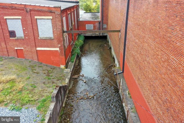 50 KENNEDY ST, Chambersburg, PA 17201