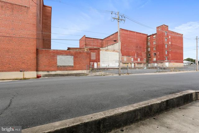 50 KENNEDY ST, Chambersburg, PA 17201