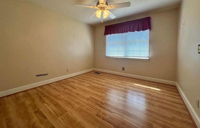 2136 Pinnacle St, Orangeburg, SC 29118