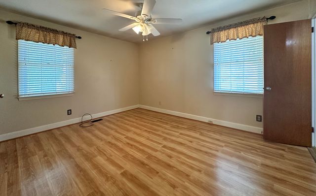 2136 Pinnacle St, Orangeburg, SC 29118