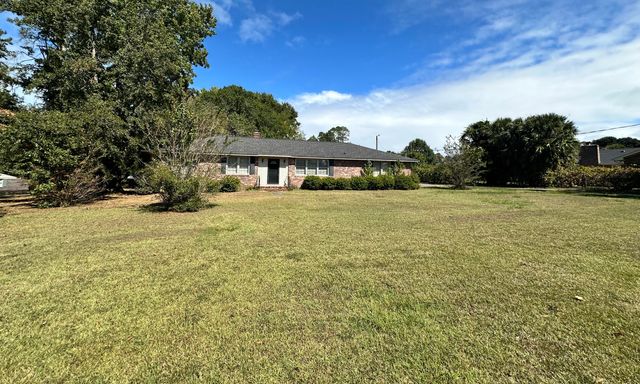 2136 Pinnacle St, Orangeburg, SC 29118